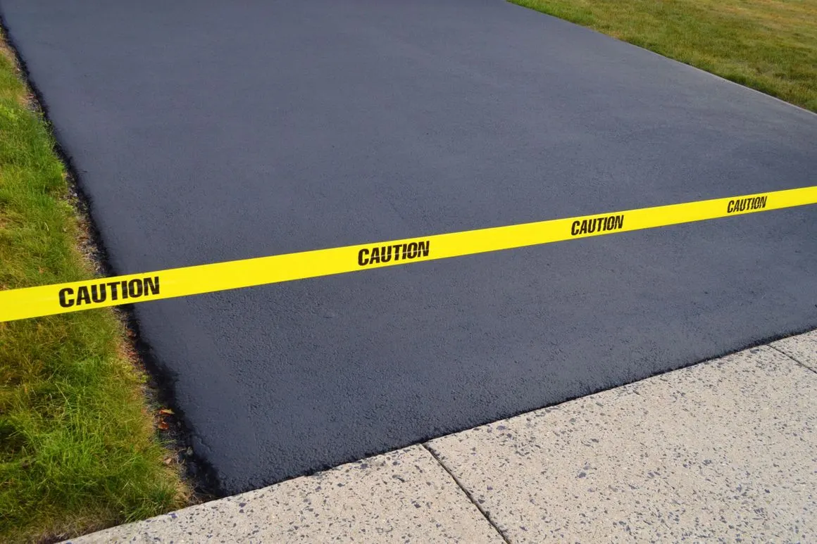 Commercial asphalt sealing surface